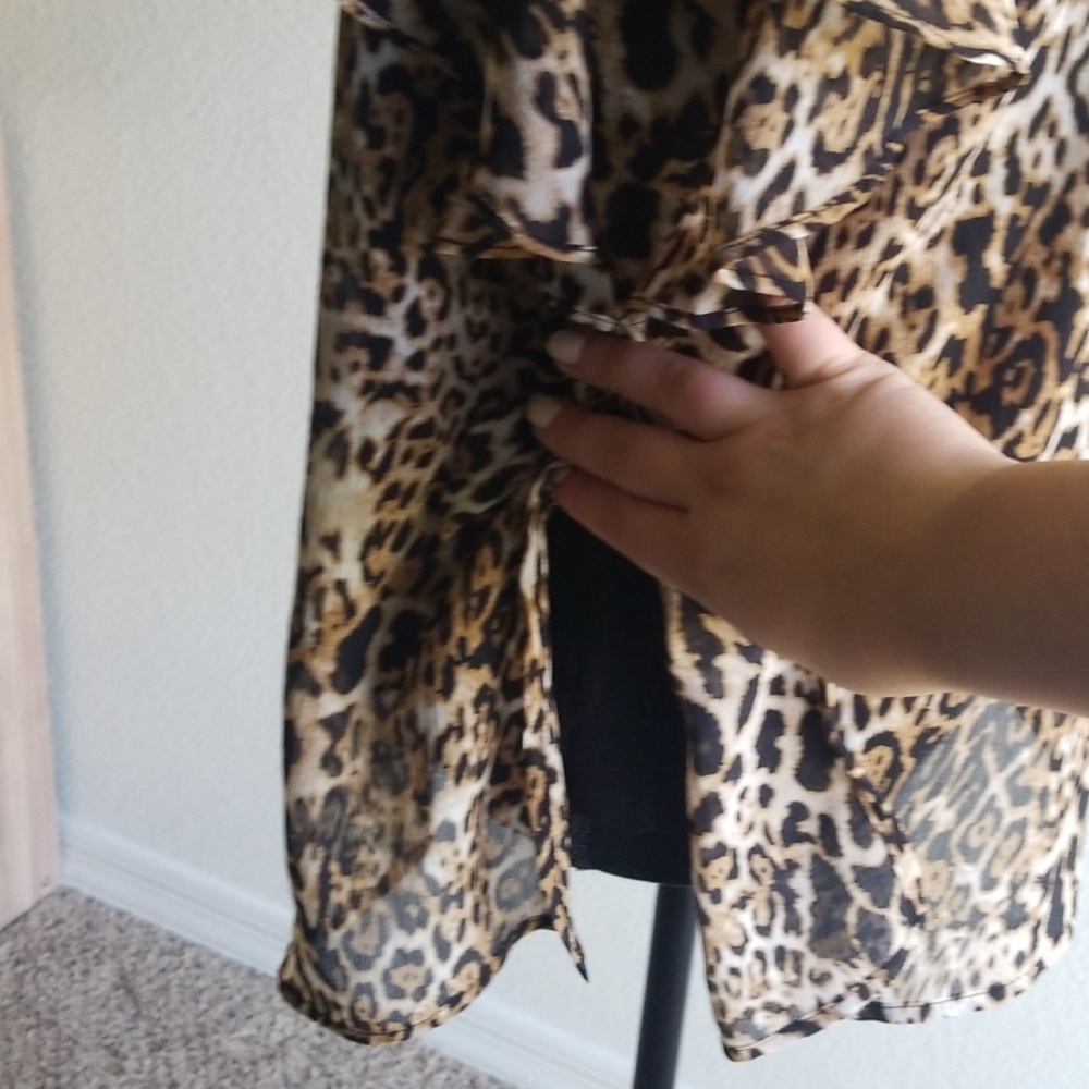Leopard blouse - Picture 3 of 4